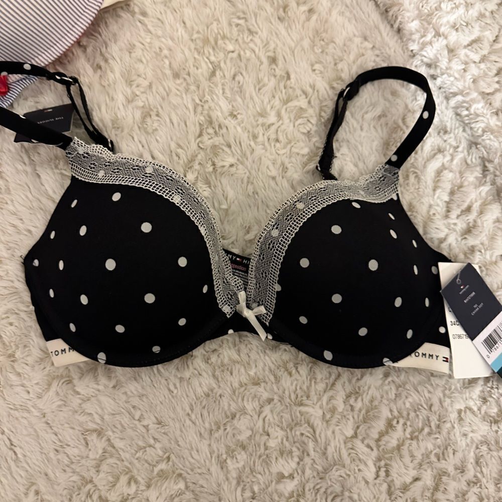 NWT! 2 Piece Tommy Hilfiger Polka Dot and Stripe Push Up Bra Set 📚 - Picture 7 of 7